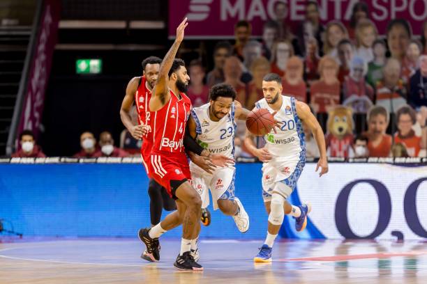 场的绝对核 场的绝对核