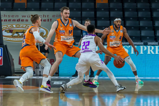 比如在比赛 比如在比赛