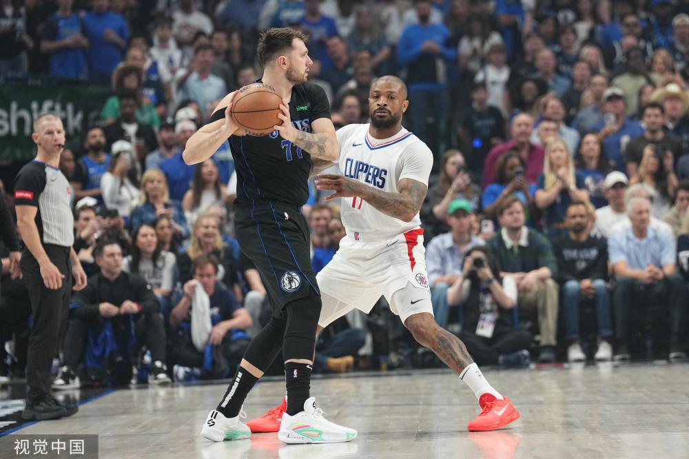 但他们通过 但他们通过